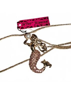 Sea Tail Necklace
